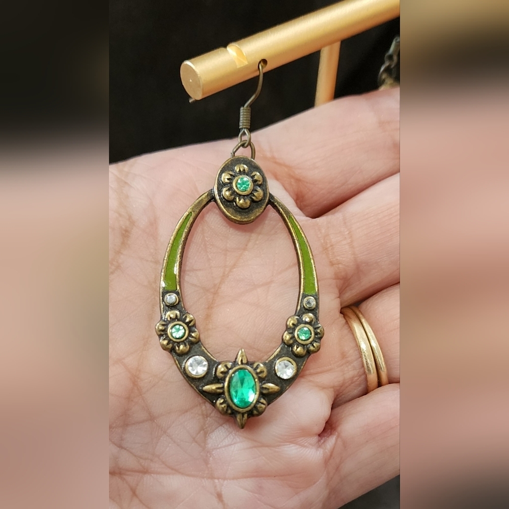Vintage-Inspired Green and Gold Earrings